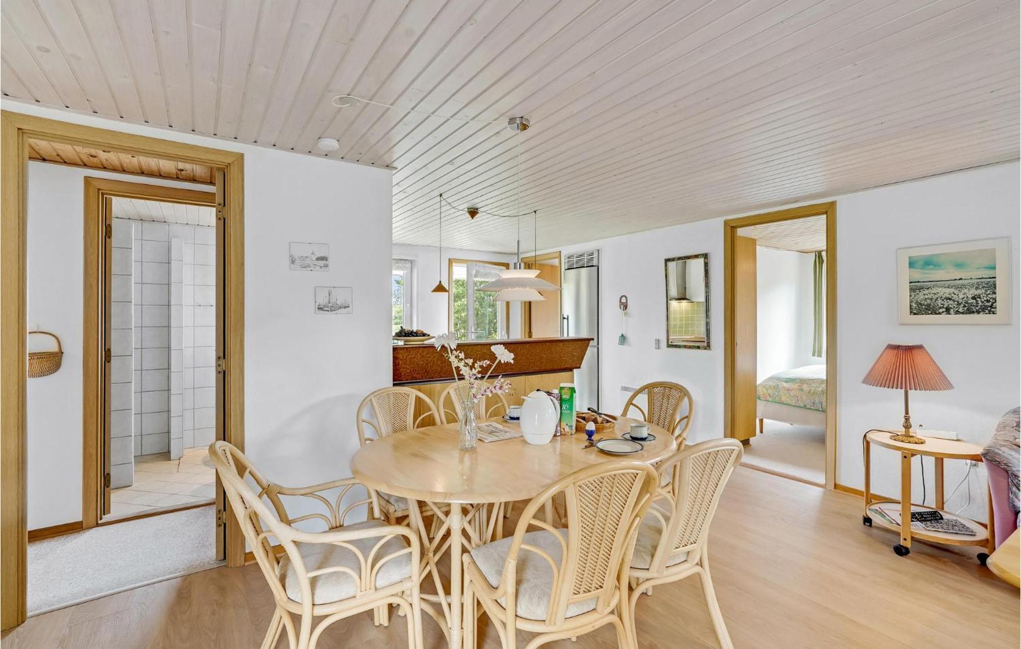 Cozy Home In Romo With Kitchen Tagholm المظهر الخارجي الصورة